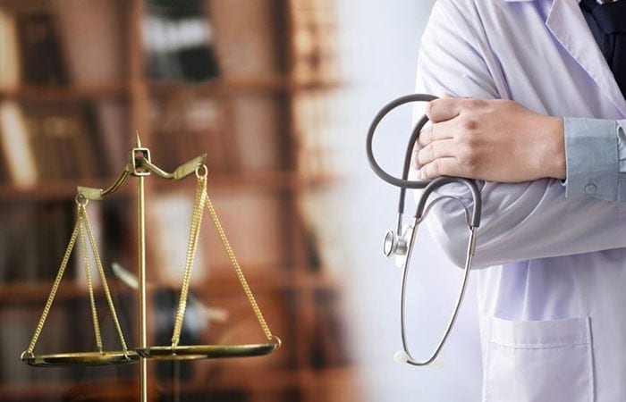 Finding the Right Chicago Medical Malpractice Lawyer