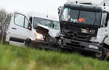3 Tips for How to Prepare for a Truck Accident Lawsuit