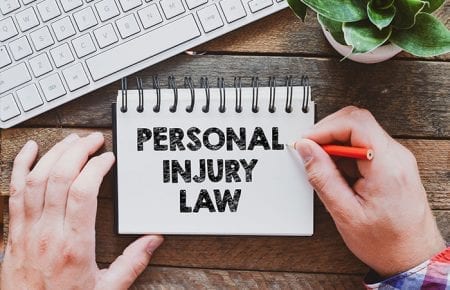 5 Common Mistakes People Make When They Hire a Personal Injury Lawyer