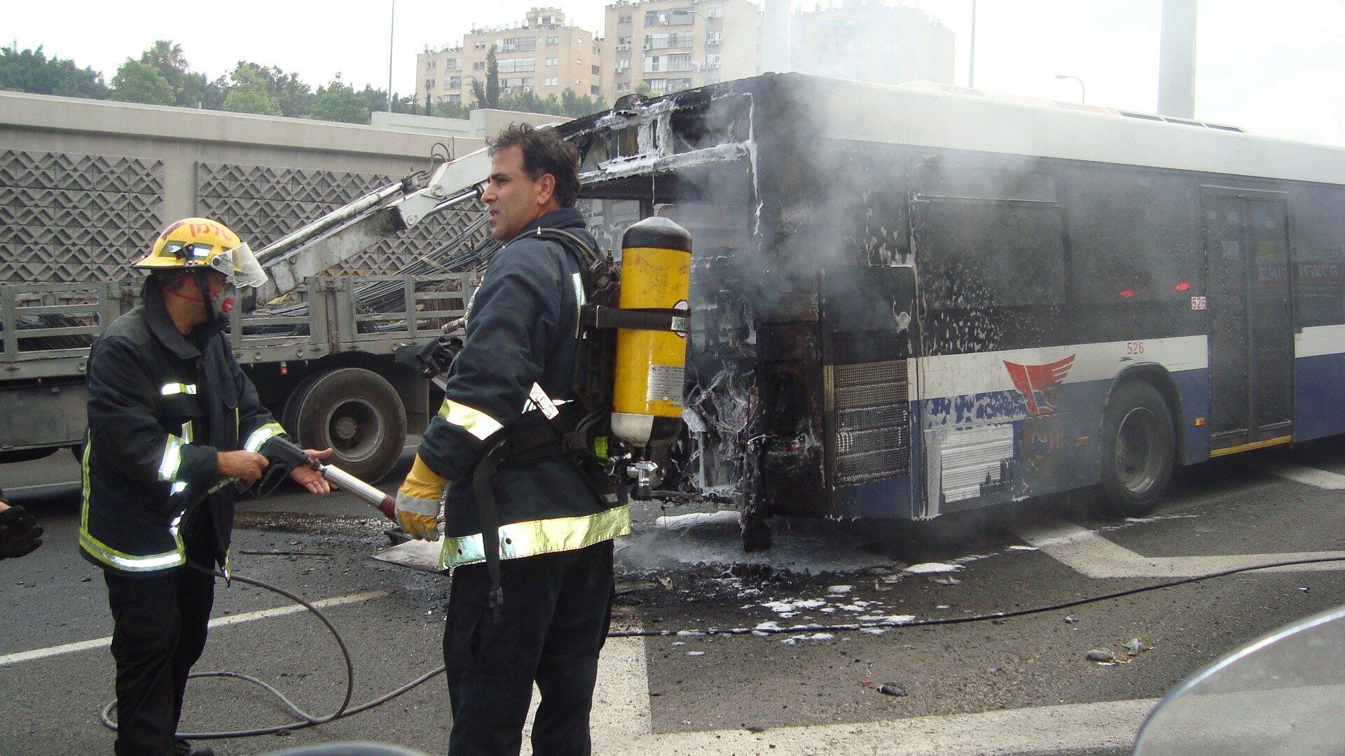 bus accident fire